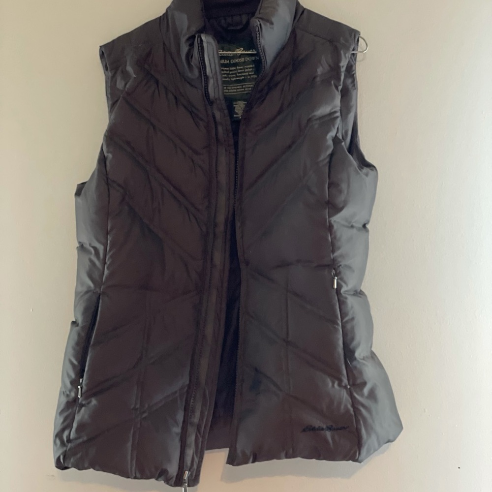Eddie Bauer puffer vest